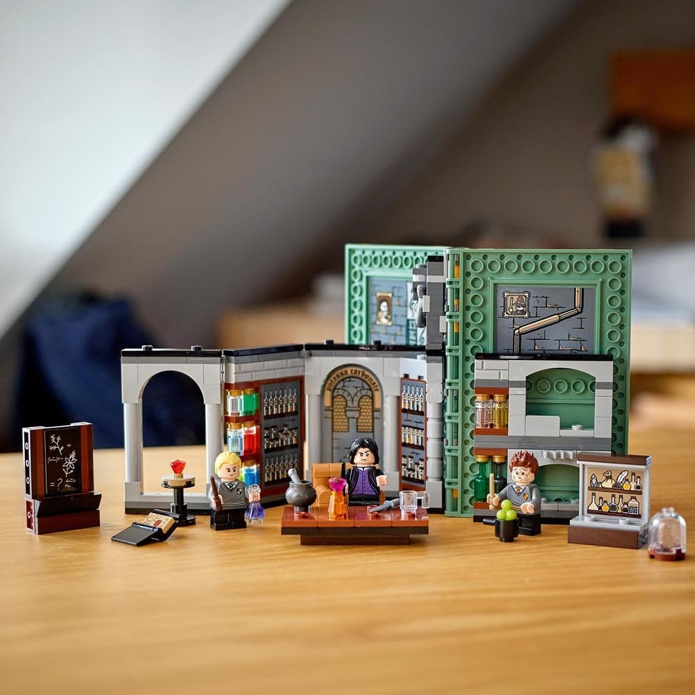 Lego Harry Potter Hogwarts Moment: Potions Class 76383