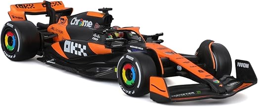 Bburago 1:24 Formula (with figure) - McLaren Team MCL38 (2024)