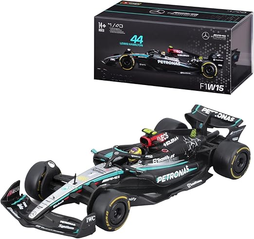 Bburago 1:43 Formula Pit Pass - Mercedes-AMG Petronas F1 W15 Team