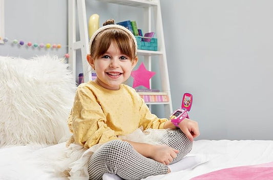 "Vtech - Gabby’s Dollhouse Time to Get Tiny Watch - Multicolour | includes 10 digital clock faces featuring Gabby and her kitty friends, a stopwatch| Suitable ages 3 + up " - Marah Kids