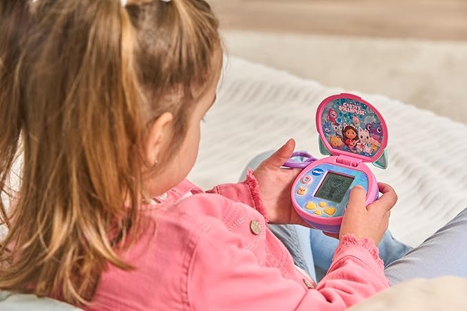 Vtech - Gabby's Dollhouse MerCat & Me On - the - Go - Multicolor | Swim into some fun learning with MerCat, Gabby and the Gabby Cats with the MerCat & Me On The Go.| suitable ages 3 + up - Marah Kids