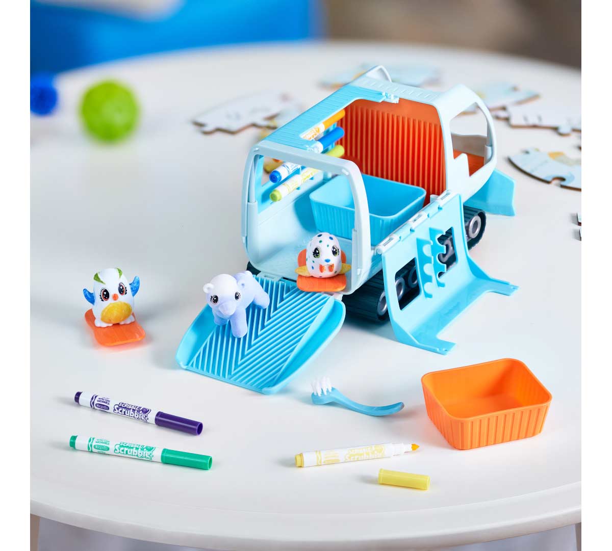 Crayola Scribble Scrubbie Snow Explorer - Marah Kids