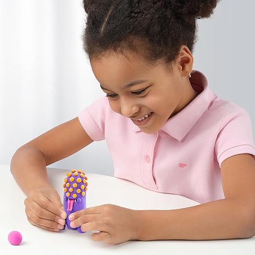 HEY CLAY - DIY Beasts: Yollo, Violet, Fishka Plastic Creative Modelling Air - Dry Clay For Kids 6 Cans - Marah Kids