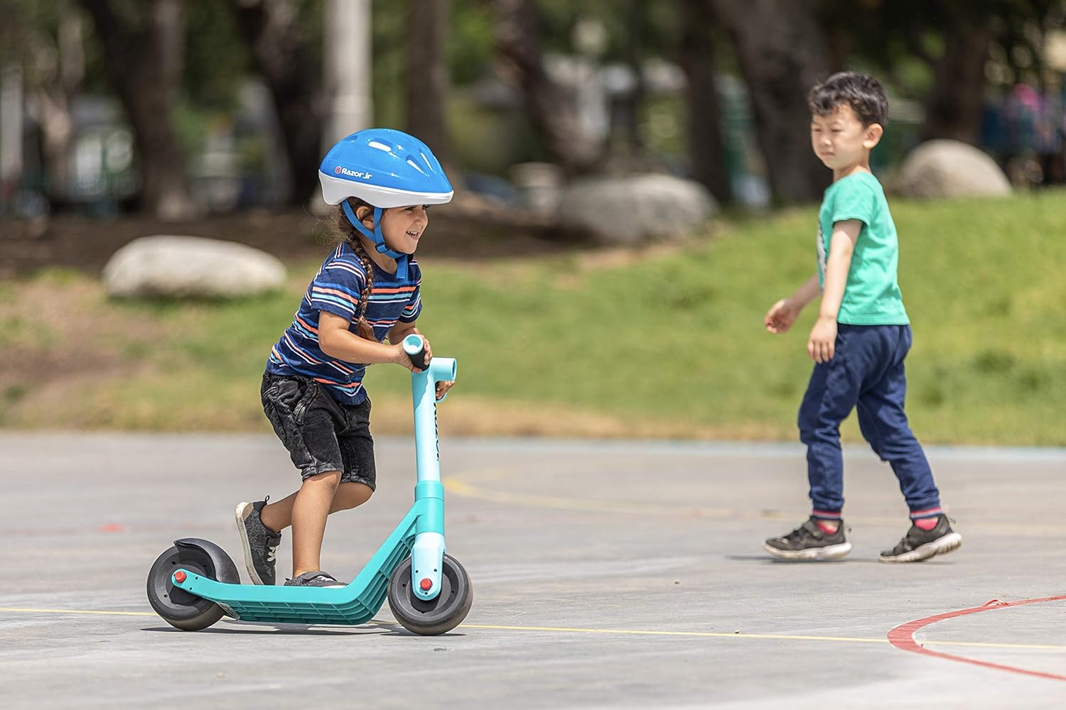 Razor Wild Ones Jr Scooter Shark Blue - Marah Kids