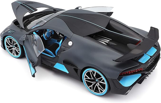 Bburago 1:18 Bburago 50th Anniversary Car - Bugatti Divo with special water-transfer decal filmed livery