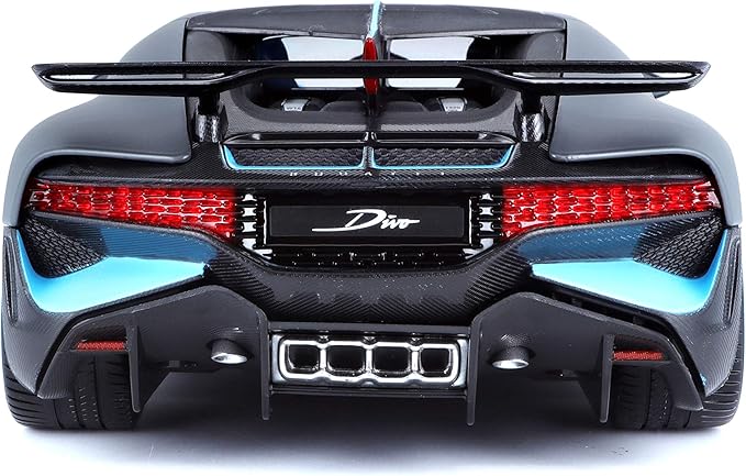 Bburago 1:18 Bburago 50th Anniversary Car - Bugatti Divo with special water-transfer decal filmed livery