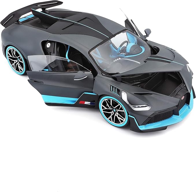 Bburago 1:18 Bburago 50th Anniversary Car - Bugatti Divo with special water-transfer decal filmed livery