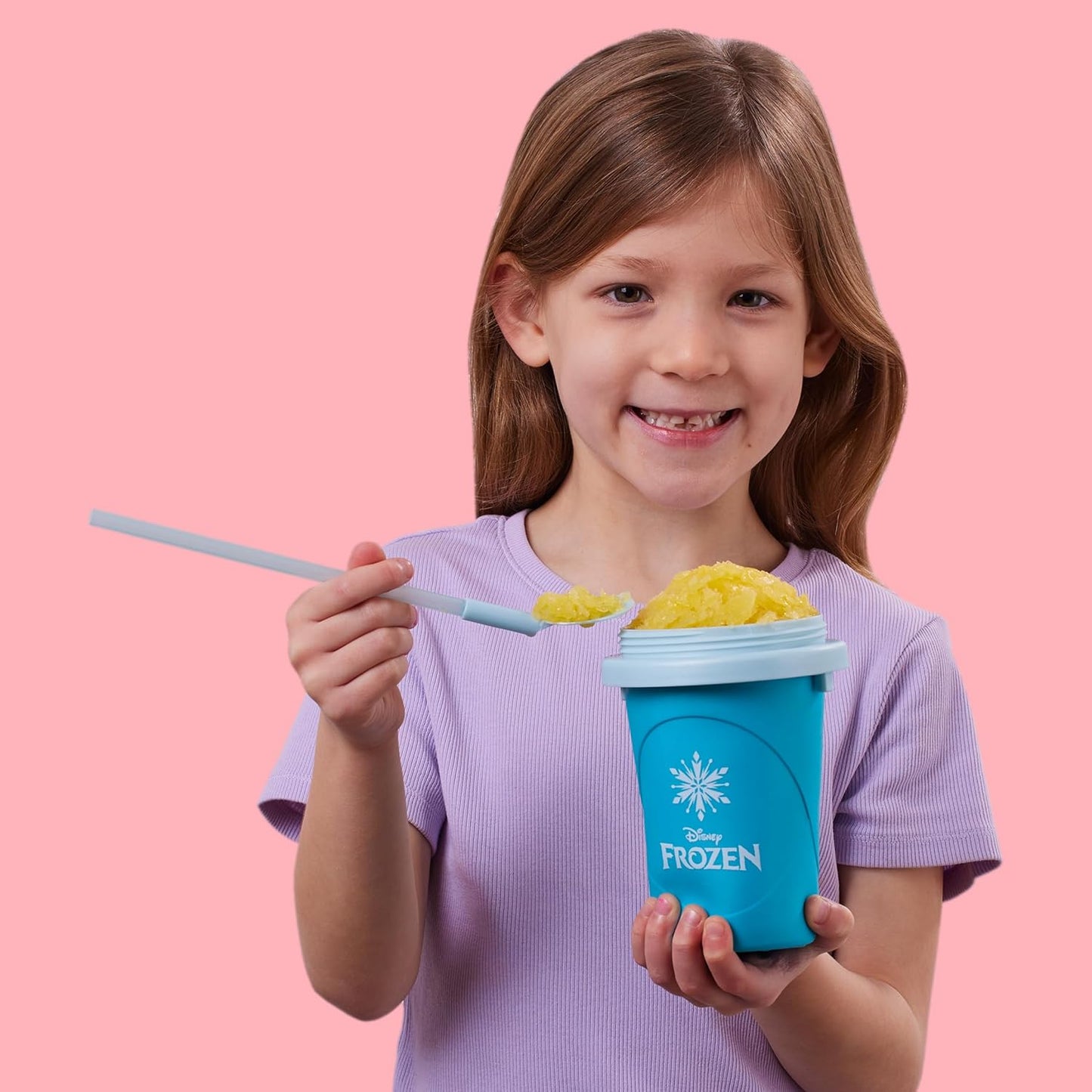 Chill Factor 08157 Disney Frozen Reusable Squeeze Cup Maker with Elsa Character Design