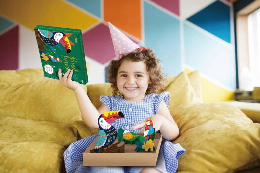 Avenir - Sticker Book Life in the Forest Multicolour | Easy, mess - free and fun! Convenient carry handle and beautiful illustrations | Peel off the stickers | Convenient carry handle | Ages 3+ - Marah Kids