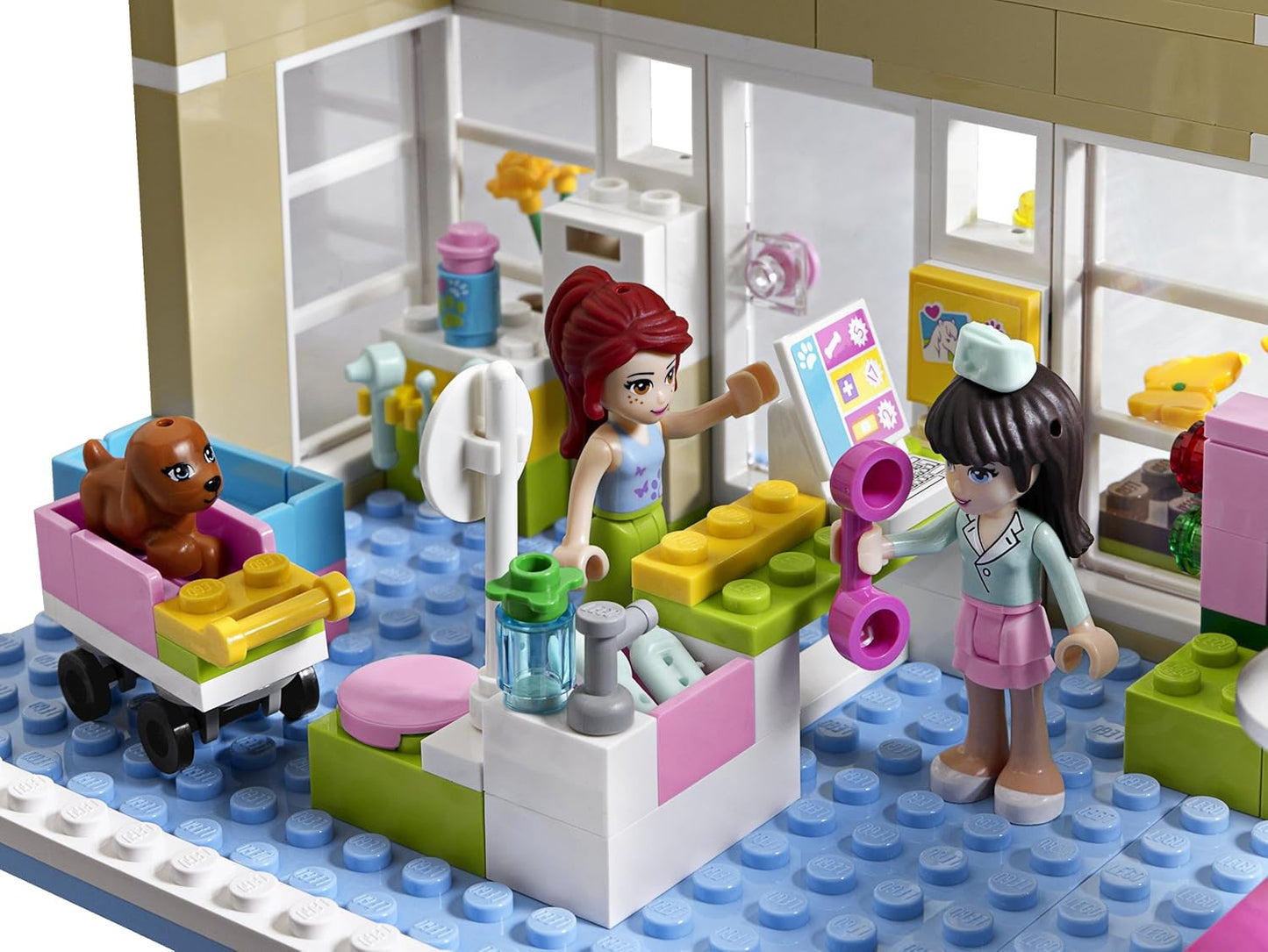 Lego Friends Heartlake Vet 3188
