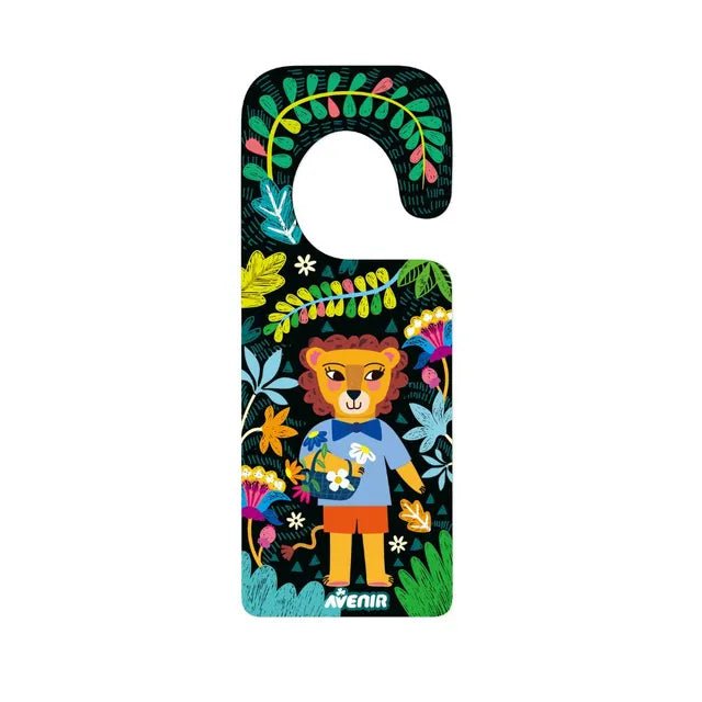 Avenir - Scratch - Animal Door Hangers Multicolour | Includes 5 gorgeous bookmarks with animals | Scratch the bookmarks and make them your own design + Ages 3+ - Marah Kids