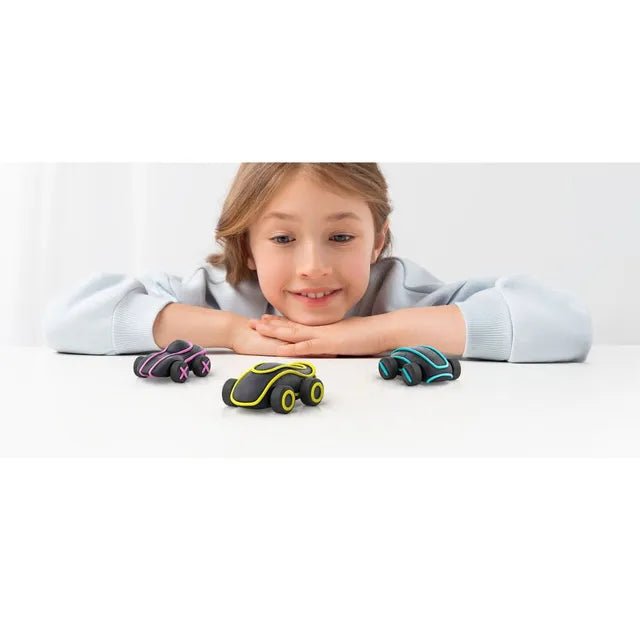 Hey Clay - Cyber Cars PINK CYBER CAR Colourful modelling air - dry clay, 2 cans with fun interactive app for kids 3 years + - Marah Kids