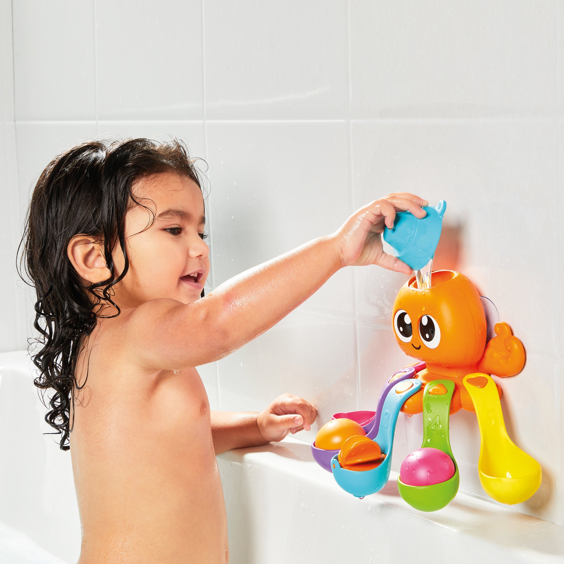 Tomy Toomies - 7 in 1 Bath Activity Octopus - Marah Kids