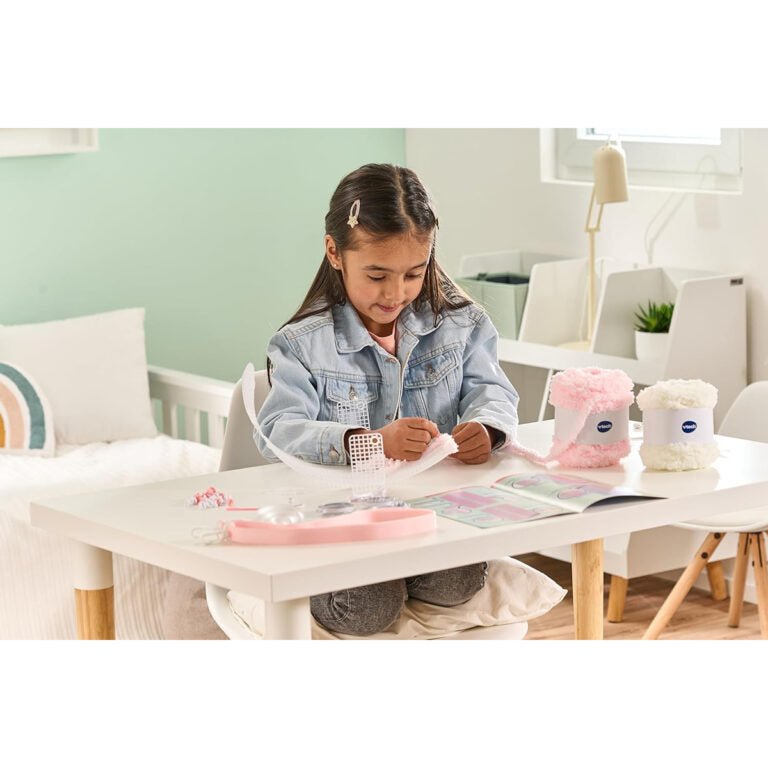 Vtech - SEW & STYLE - UNICORN Sewing kit Bag - Multicolour | The perfect way to combine crafting with play! | Suitable ages 5 + up - Marah Kids