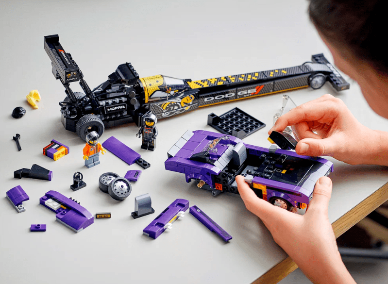 Lego Mopar Dodge//SRT Top Fuel Dragster and 1970 Dodge Challenger T/A - Marah Kids