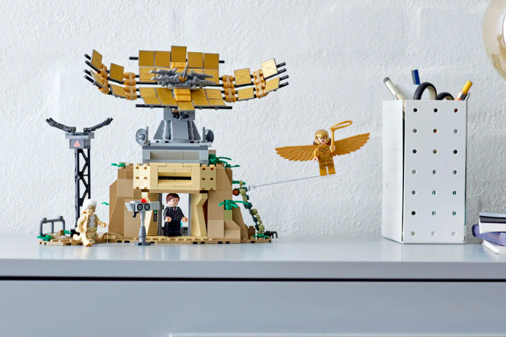 Lego Wonder Woman vs. Cheetah