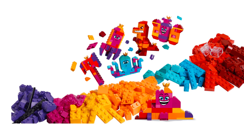 Lego Queen Watevra's Build Whatever Box! - Marah Kids