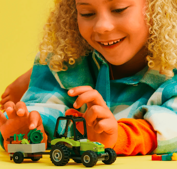 Lego Park Tractor - Marah Kids