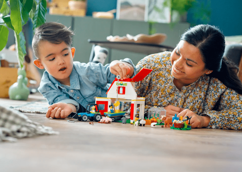 Lego Barn & Farm Animals - Marah Kids