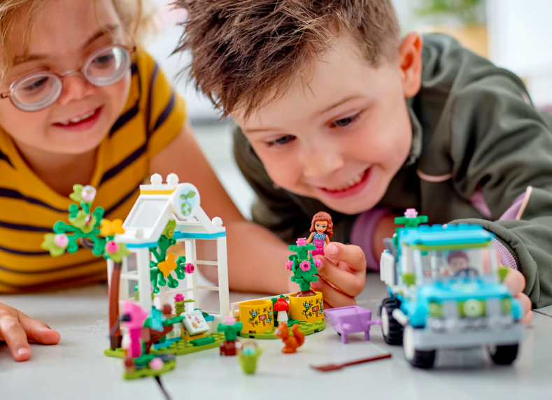 Lego Tree-Planting Vehicle
