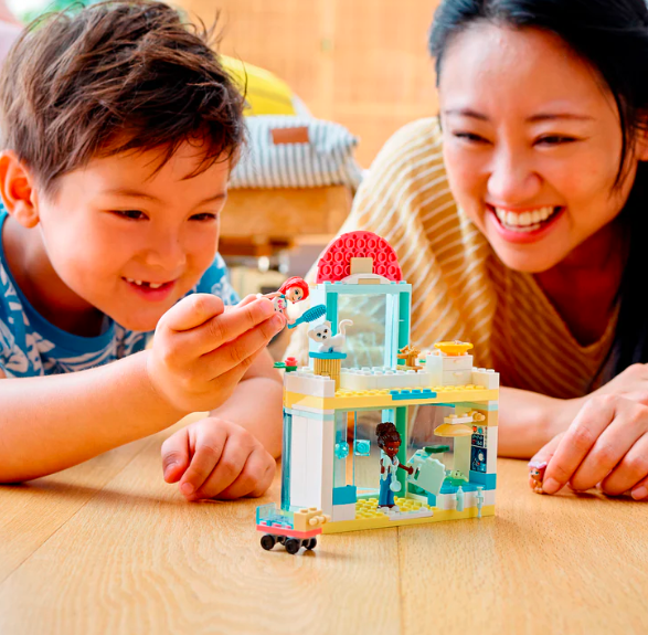 Lego Pet Clinic