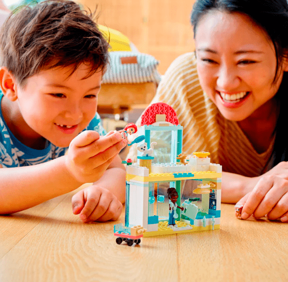 Lego Pet Clinic - Marah Kids