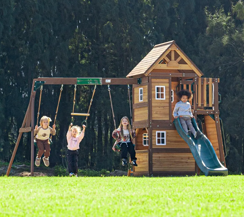 Mount Peak -Kazbek Swing Set & 2 level Play House with wooden roof