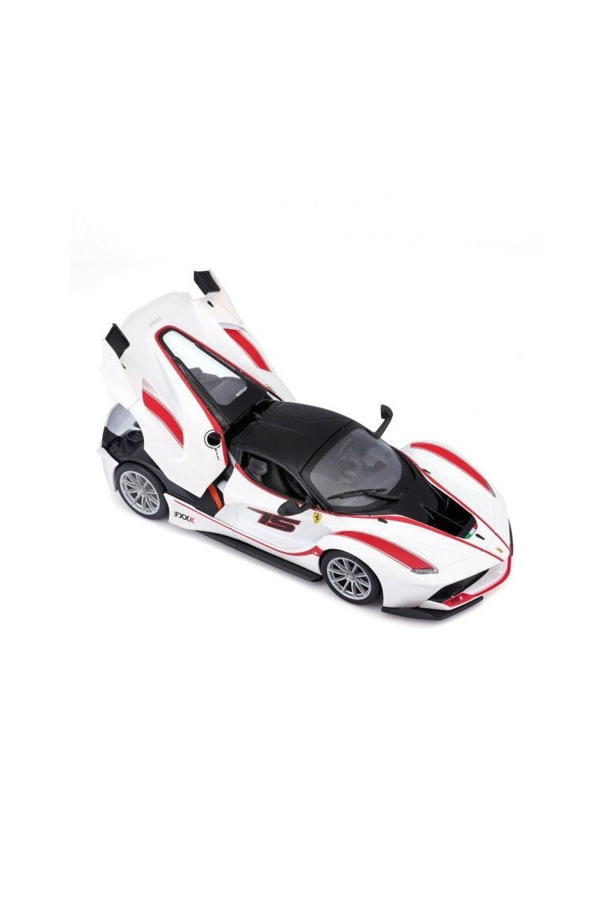 Bburago 1/24 Ferrari FXX - K 75 Diecast Model Car (White) - Marah Kids