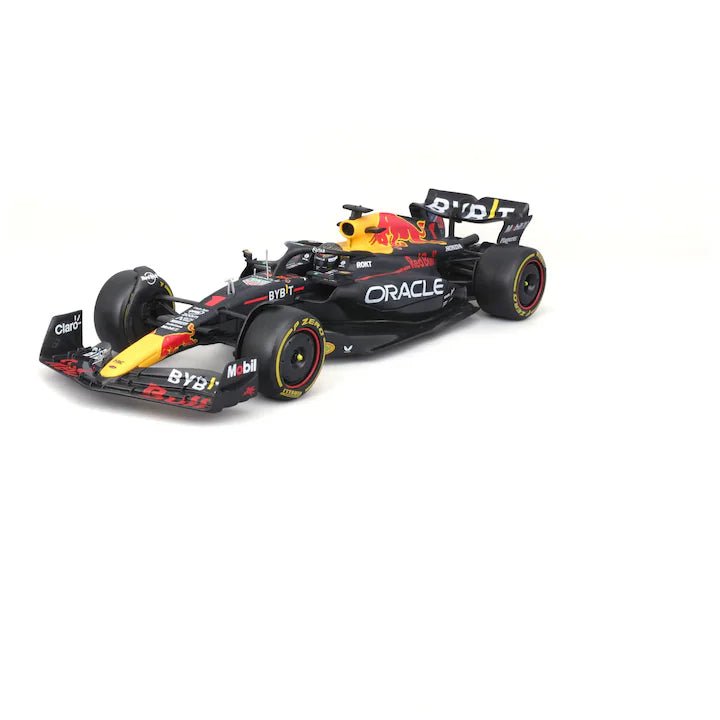 Bburago 1:24 Formula Model Kit (with helmet, without plastic stand) - Oracle Red Bull Racing RB19 - 1 - Marah Kids