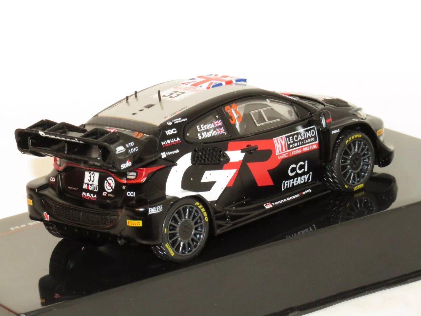 Bburago 1:43 RACE (Coll. A) - 2024 Toyota GR Yaris Rally 1 Hybrid WRC - Evans #33