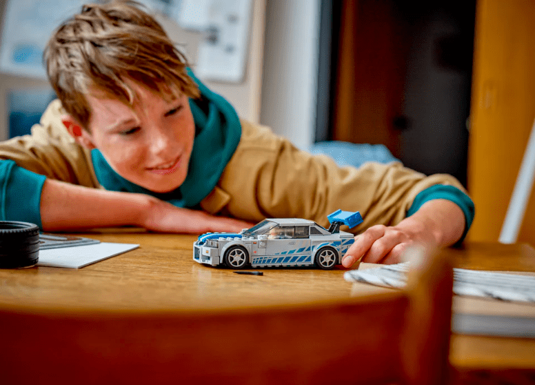 Lego 2 Fast 2 Furious Nissan Skyline GT - R (R34) - Marah Kids