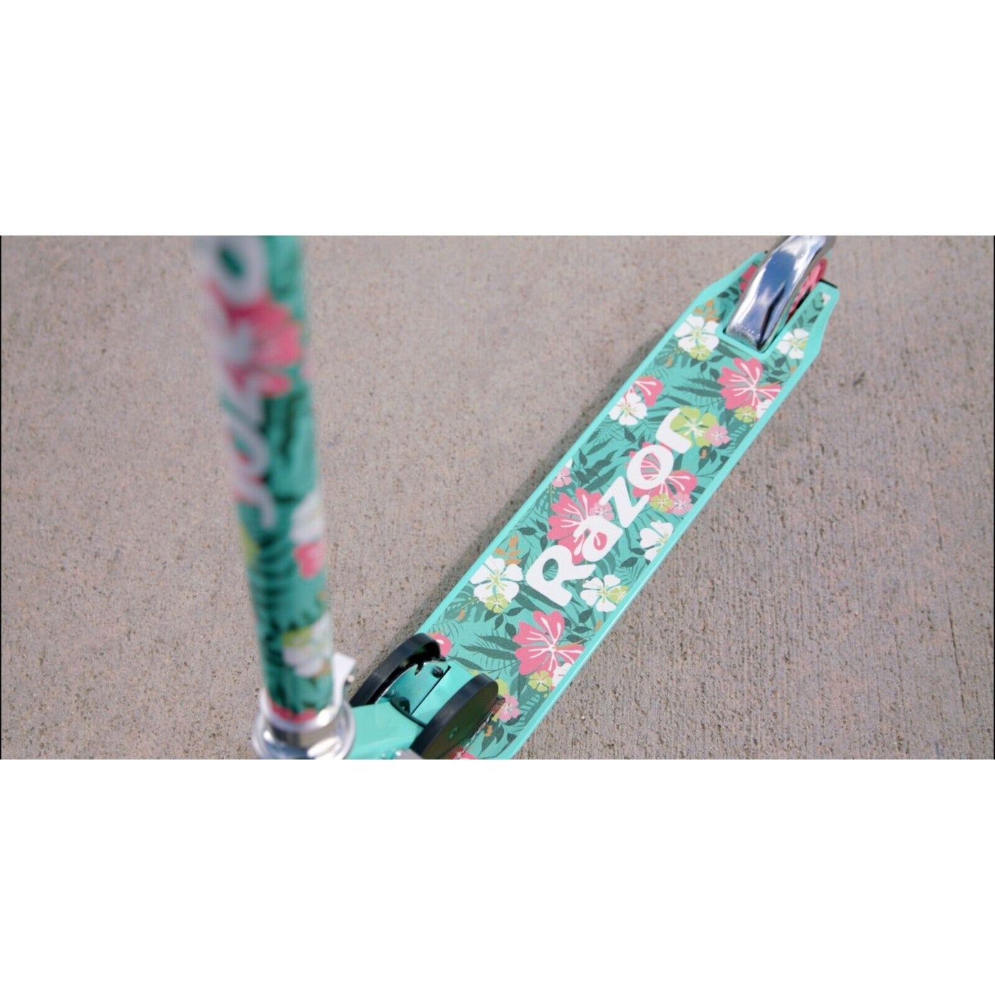 Razor Scooter Paradise Teal