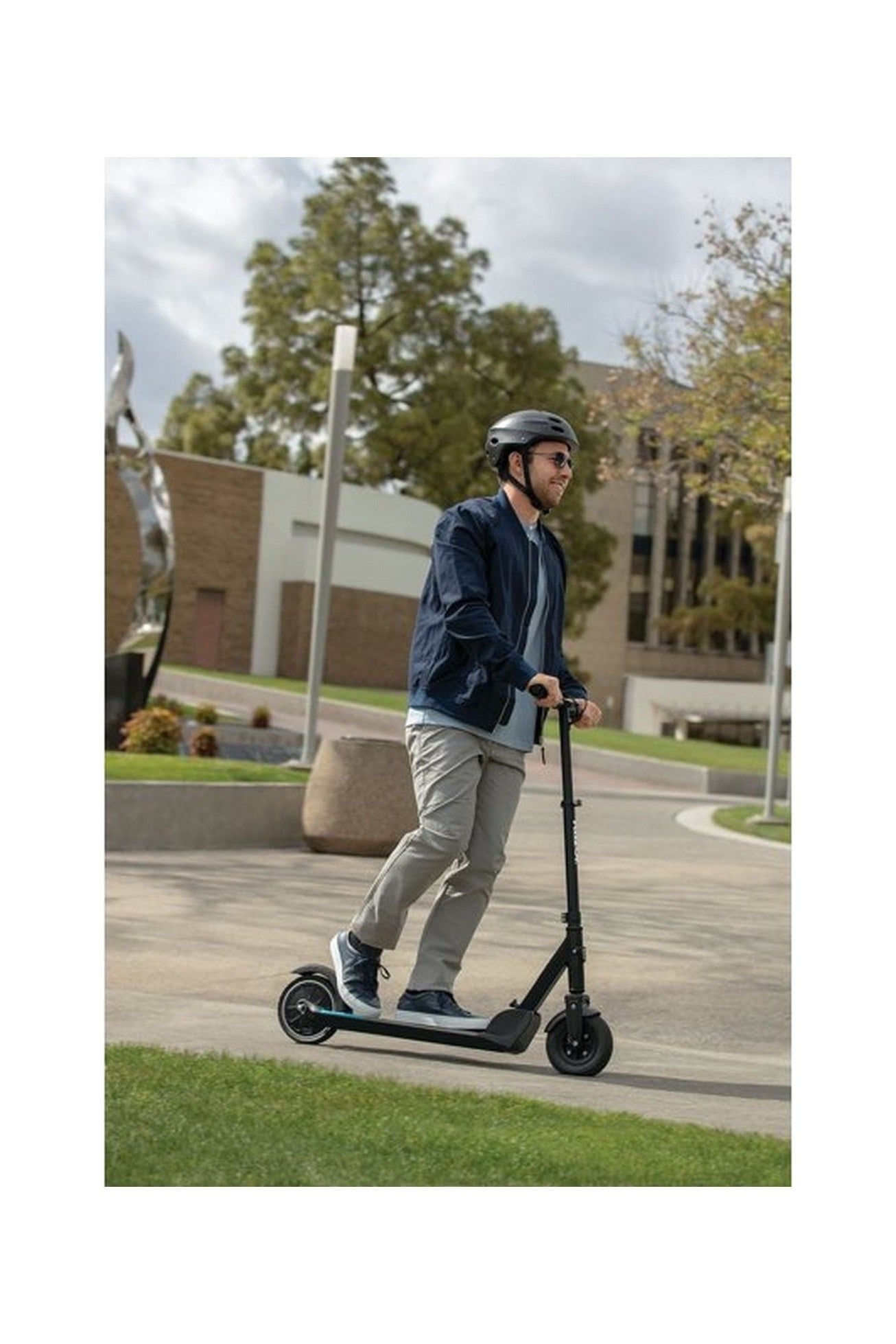 Razor E-Scooter Eprime Air 24Km/H