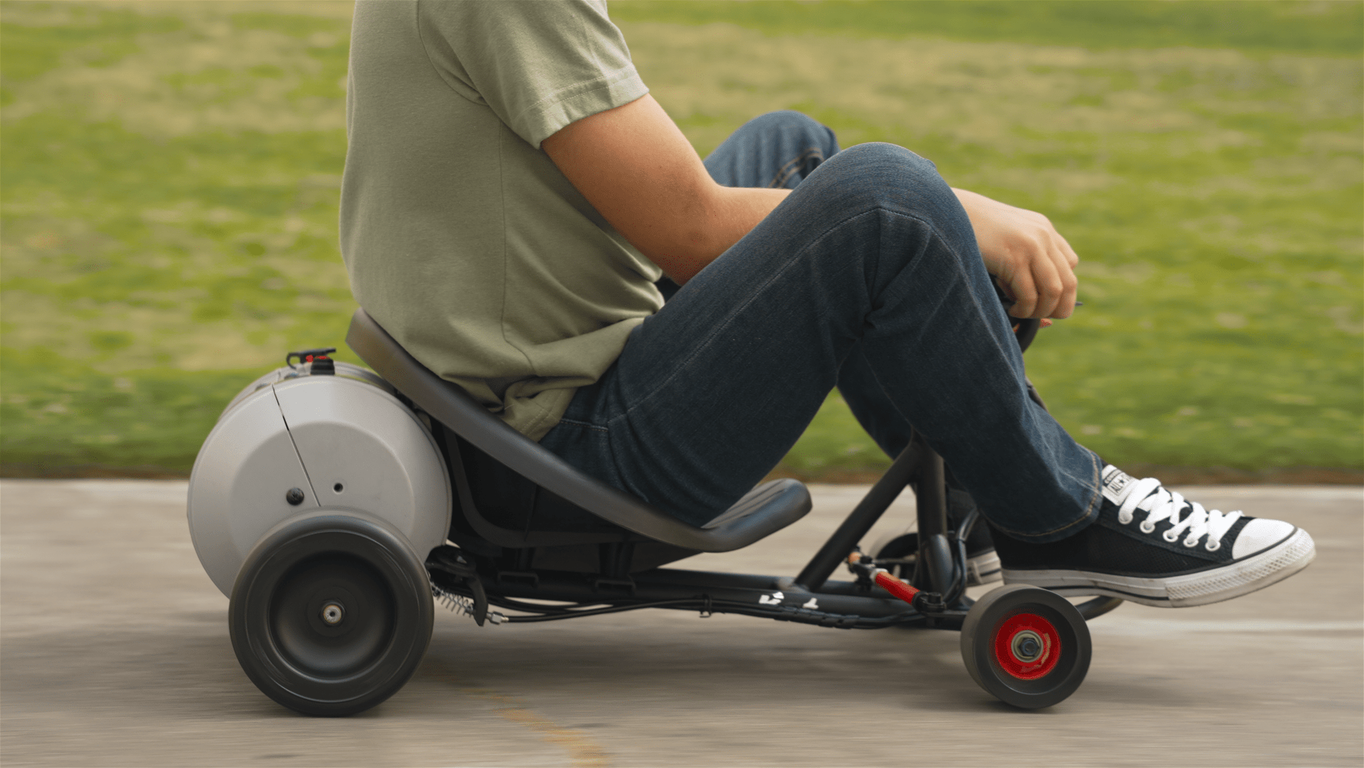 RAZOR RAD ROD 150W 16KM H - Marah Kids