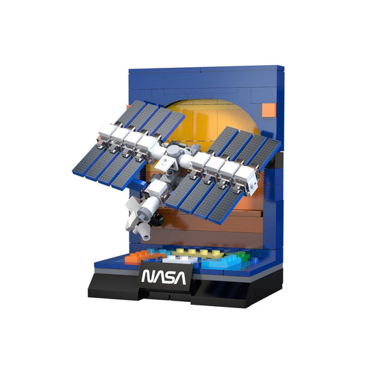Cada NASA - International Space Station - Marah Kids