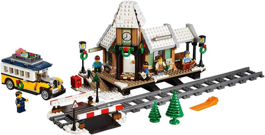 LEGO Creator 10259 Winter Train Station