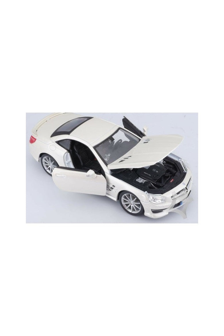 نموذج سيارة مرسيدس بنز SL 65 AMG باللون الأبيض المعدني من Bburago بمقياس 1:24 Plus