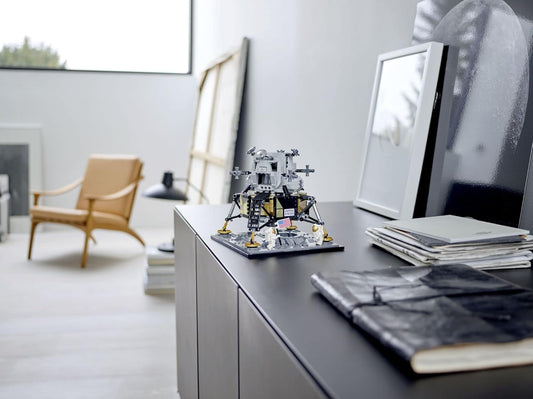 LEGO Creator Expert NASA Apollo 11 Lunar Lander 10266