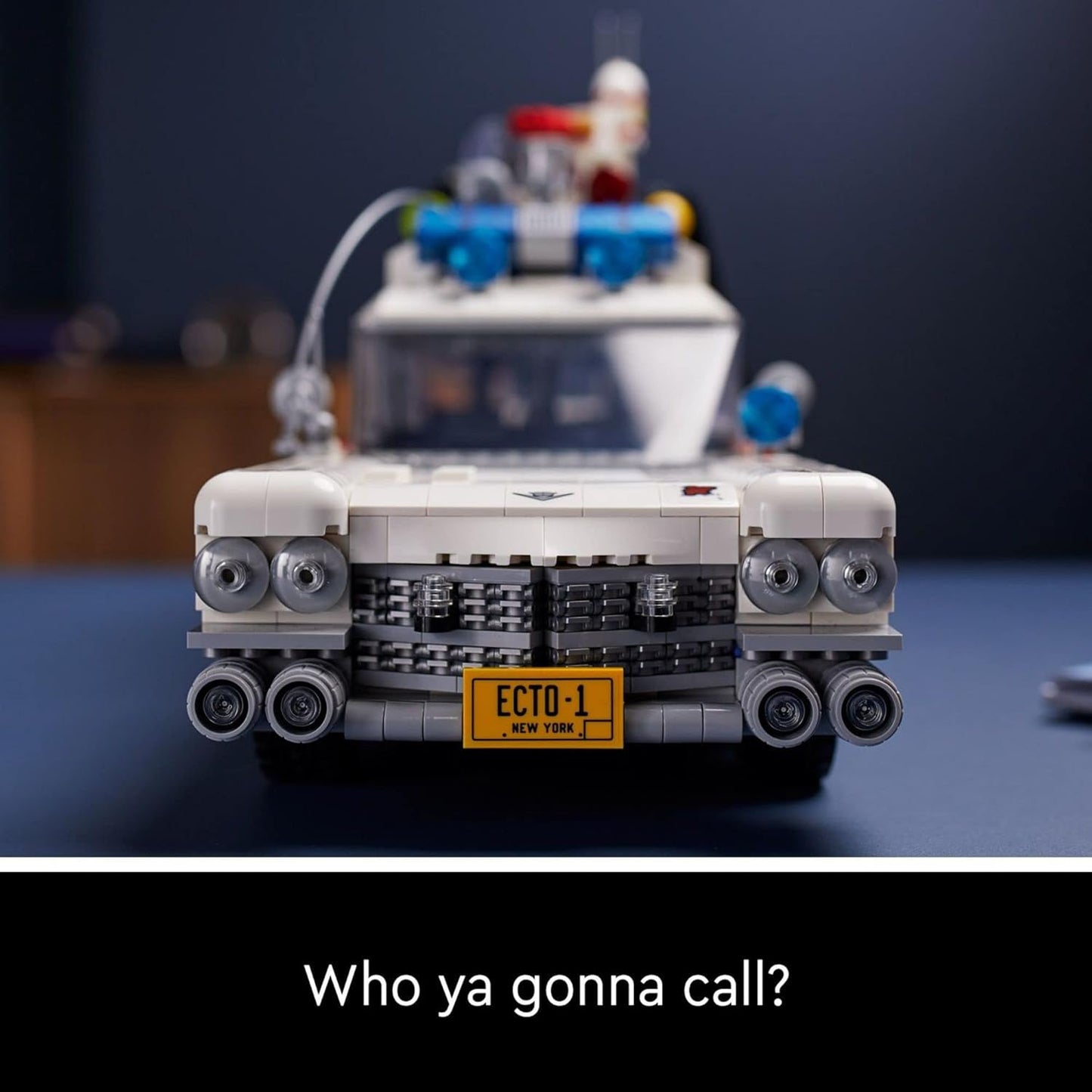 LEGO Icons Ghostbusters ECTO-1 10274