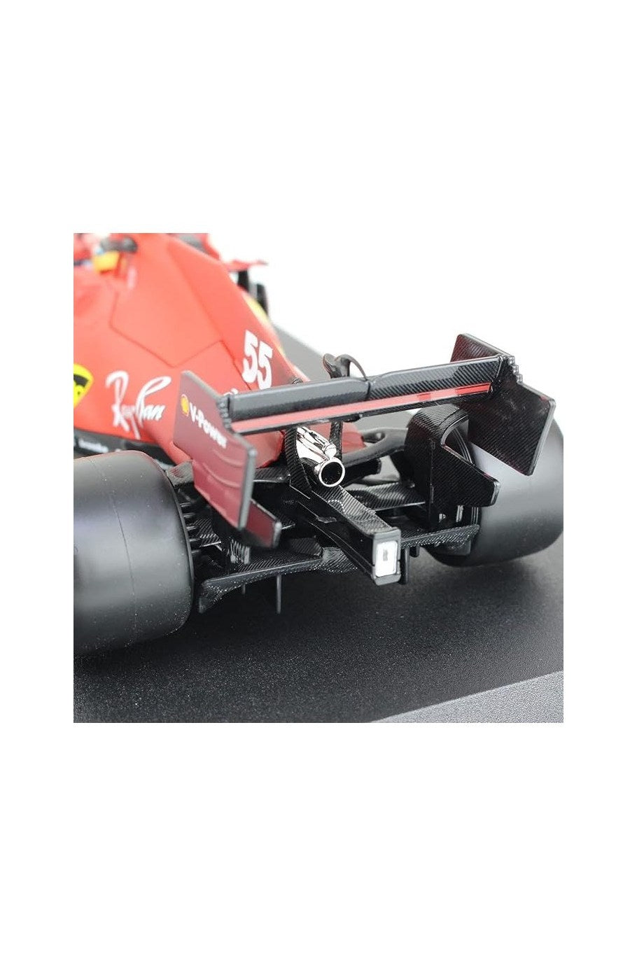 Bburago Maistro 1:18 Ferrari SF21 F1 2021 Carlos Sainz Diecast Model
