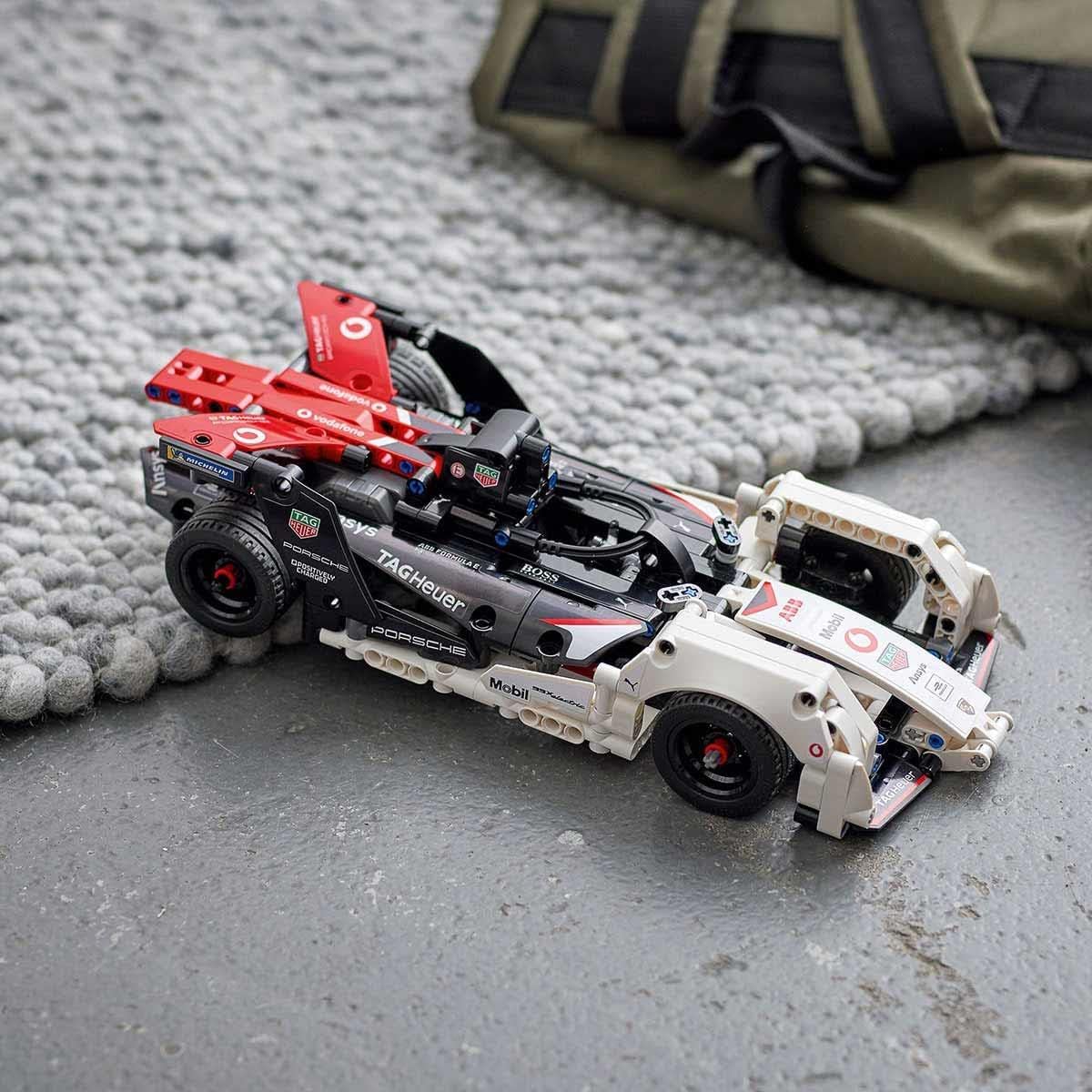 LEGO Technic Formula E Porsche 99X Electric 42137 - Marah Kids