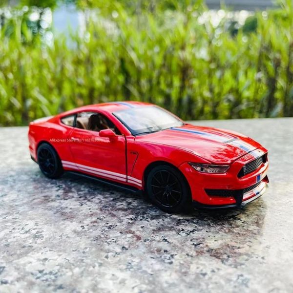 D - power MSZ – Ford Shelby GT350 - Red | Die - Cast Replica, Ultimate Collector's Item, Super Cars | Toy Vehicles, Metal Toy Car Model - Pull Back Collection | Size - 1:32, For Kids 3+ - Marah Kids