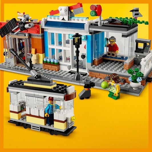 LEGO Creator 3in1 Townhouse Pet Shop and Café 31097