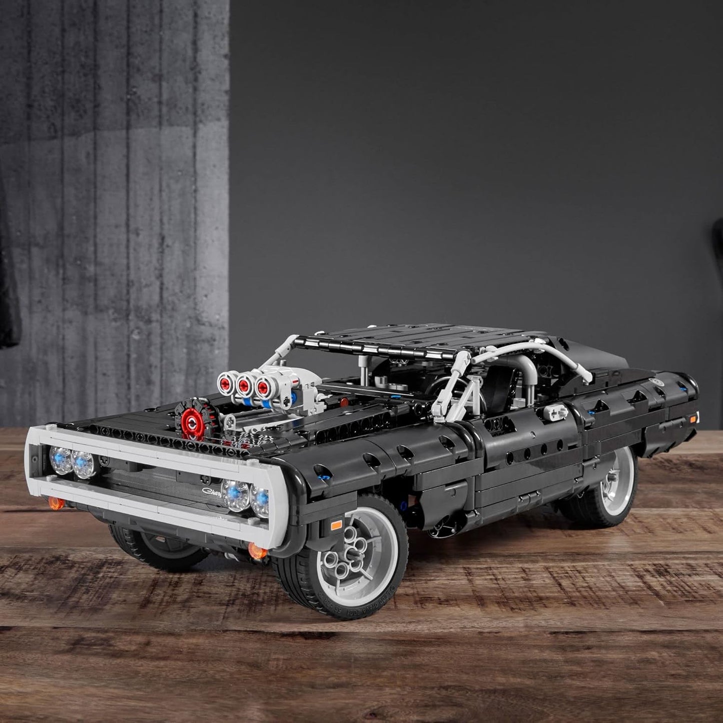 LEGO Technic 42111 - Fast & Furious Dom's Dodge Charger R/T 1970 - Marah Kids