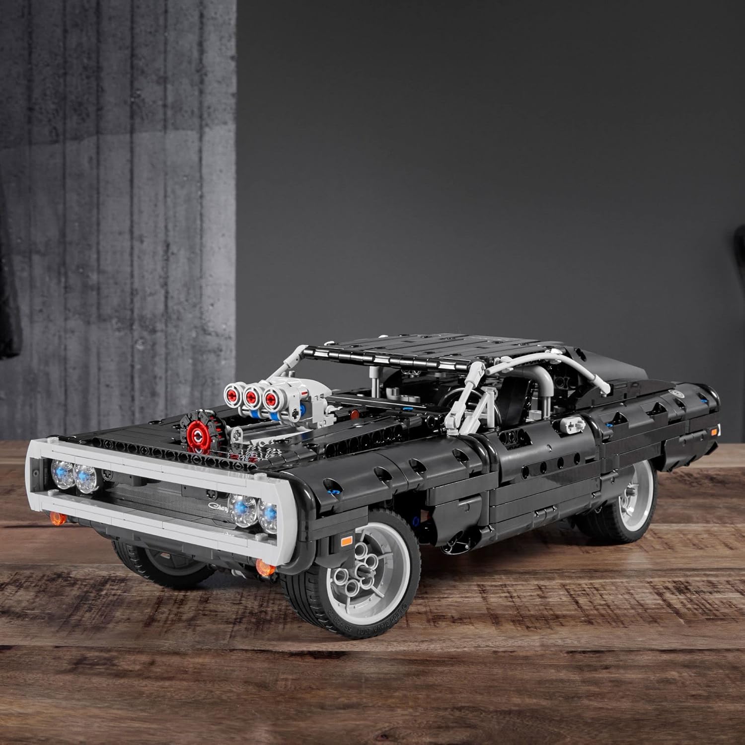 LEGO Technic 42111 - Fast & Furious Dom's Dodge Charger R/T 1970 - Marah Kids