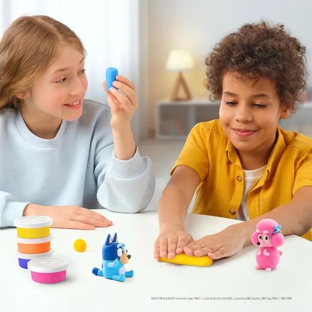 Hey Clay - Snickers. Colorful modeling air - dry clay, 5 cans with fun interactive app for kids aged 3+ years. - Marah Kids