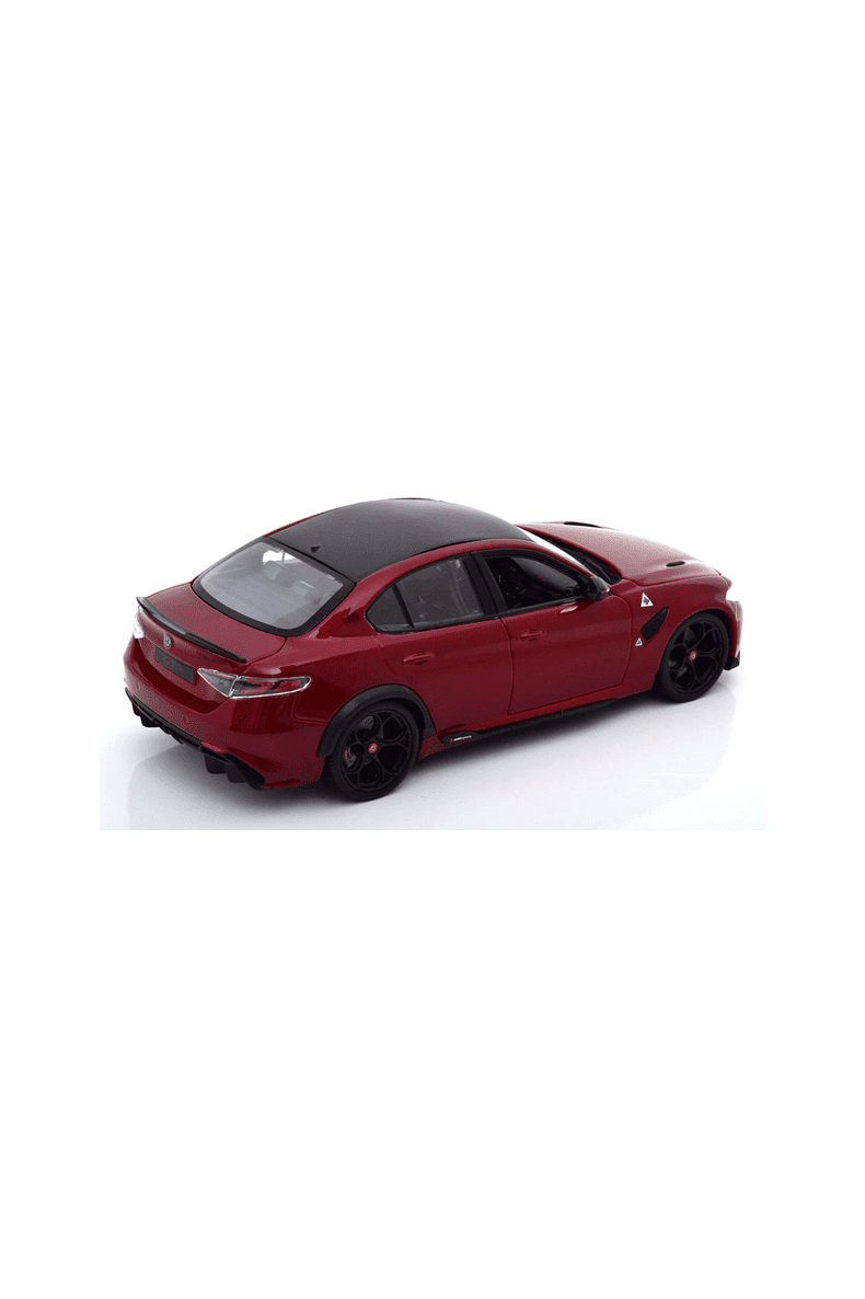 Bburago 1:18 Scale Alfa Romeo Giulia GTA Diecast Model - Marah Kids