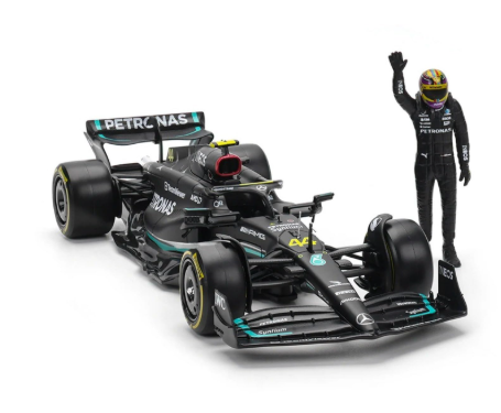Bburago 1:24 Mercedes-AMG F1 W14 E Performance