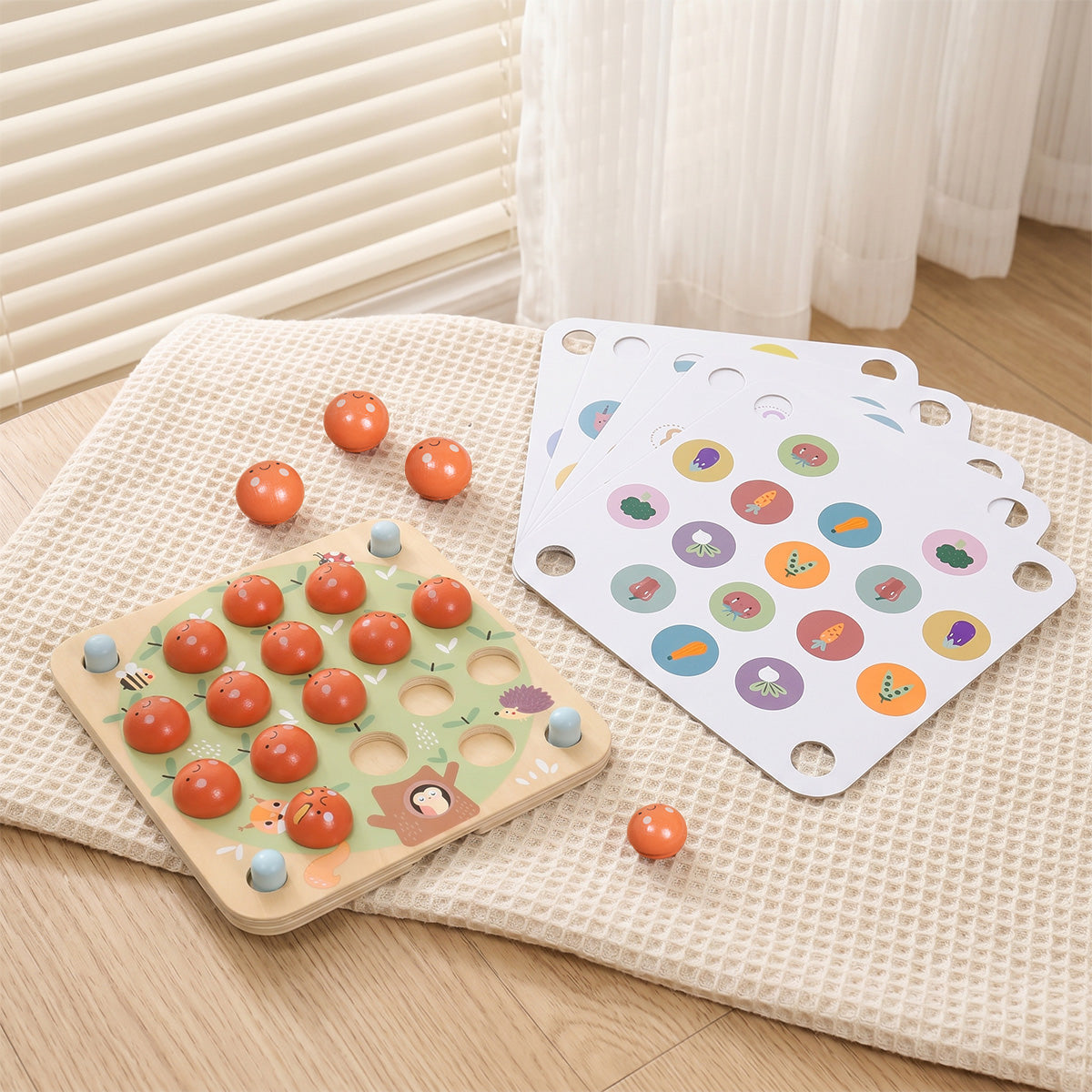 Tooky Toys Memory Game - Apple educational wooden toy - view 5 | Marah Kids