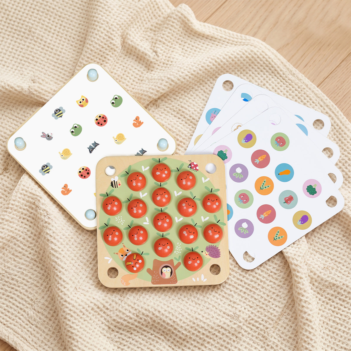 Tooky Toys Memory Game - Apple wooden activity toy - view 6 | Marah Kids